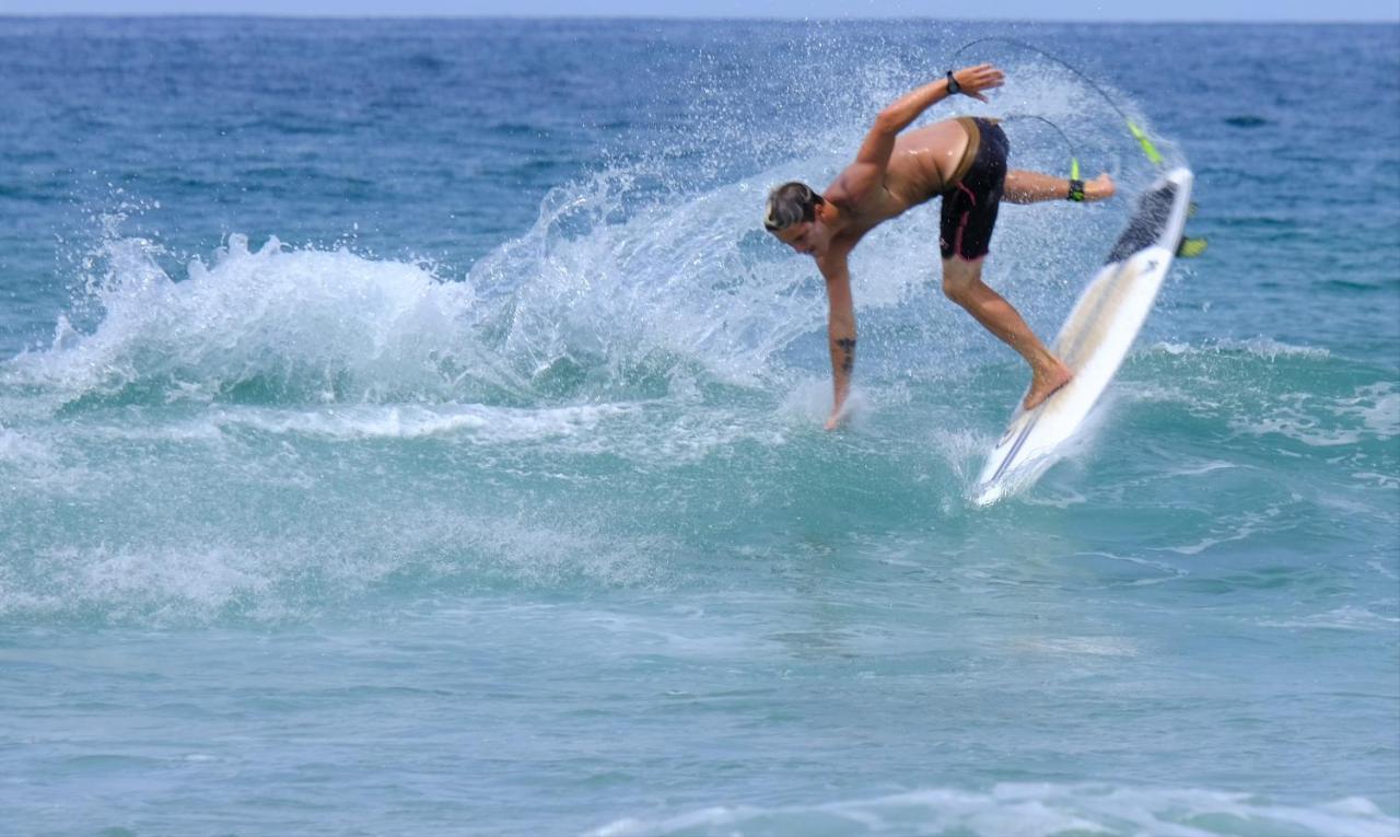 Llanes Surfcamp & Hostel Extérieur photo