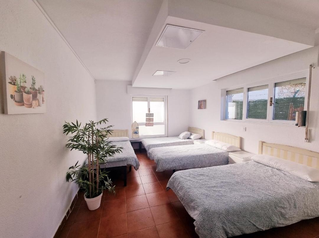 Llanes Surfcamp & Hostel Extérieur photo