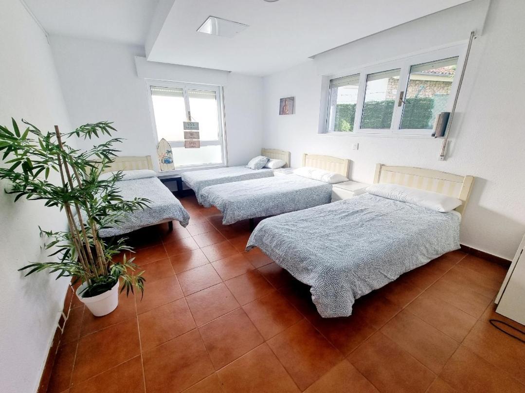 Llanes Surfcamp & Hostel Extérieur photo