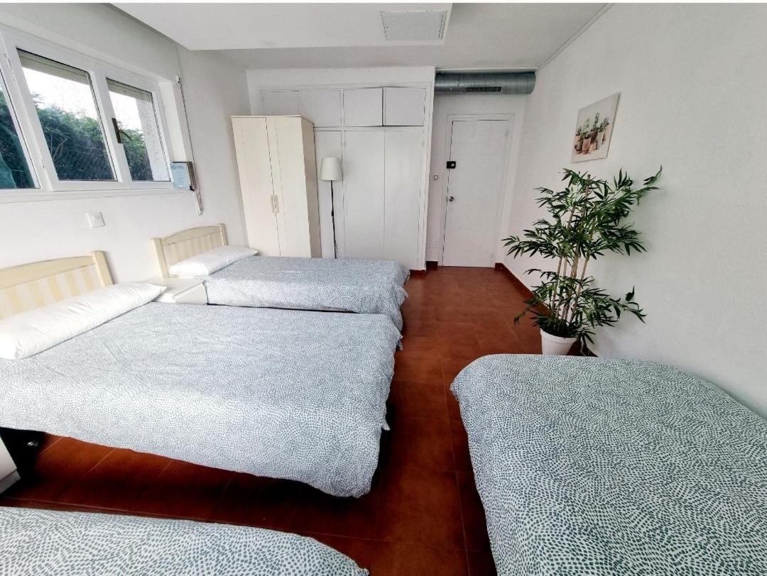 Llanes Surfcamp & Hostel Extérieur photo